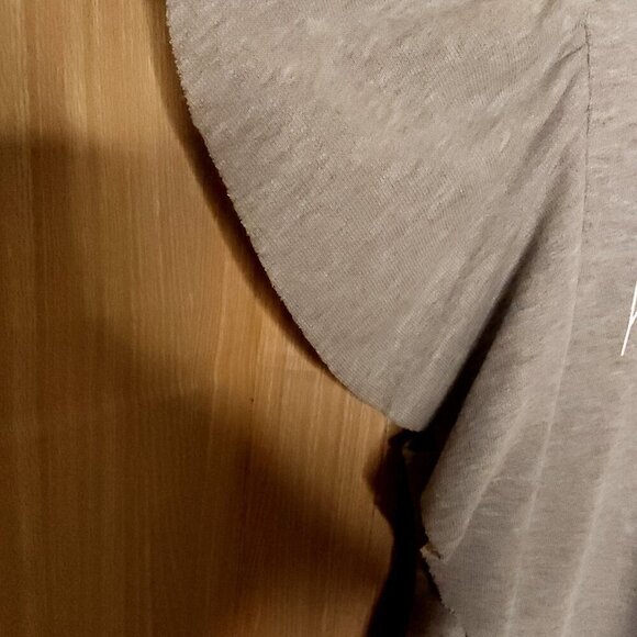 GIII For Her Kansas City Royals MLB Grey Blue Sequin Flutter Sleeve Top Large - Picture 5 of 10